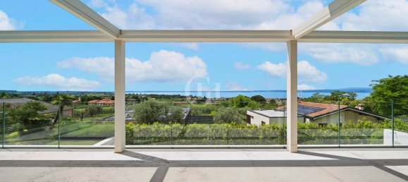 4 bedrooms Villa in Bardolino, Italy No. 321496 8