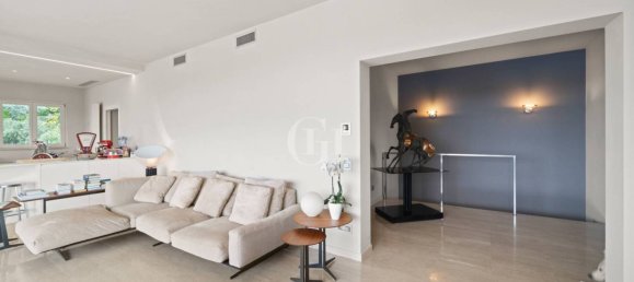 4 bedrooms Villa in Bardolino, Italy No. 321496 15