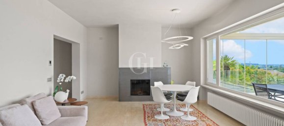 4 bedrooms Villa in Bardolino, Italy No. 321496 14