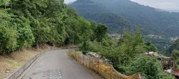 Studio in Schignano, Italy No. 272191 3