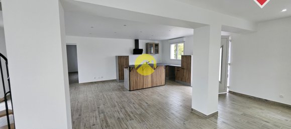 3 Schlafzimmer Haus in Argenvieres, France, Nr. 159579 2