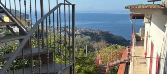2 rooms Apartment in Vico Equense, Italy No. 29477 5