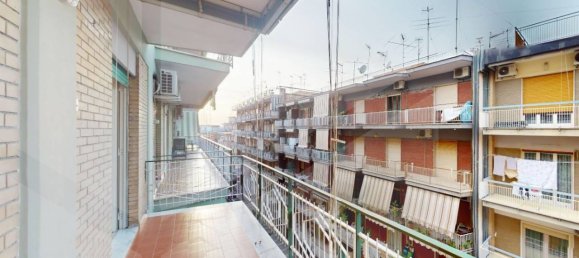 4 rooms Apartment in Arzano, Italy No. 24661 24