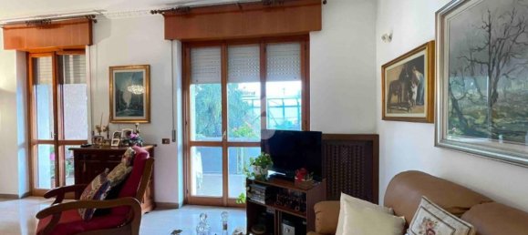 3-Zimmer Wohnung in Cusano Milanino, Italy, Nr. 145657 11
