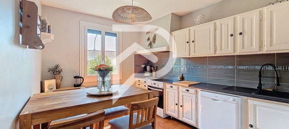 4 bedrooms House in Castres, France No. 314801 3