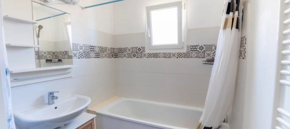 3 bedrooms House in Romaneche-Thorins, France No. 339154 8