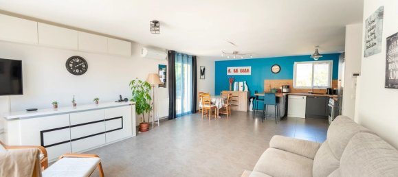 3 bedrooms House in Romaneche-Thorins, France No. 339154 4