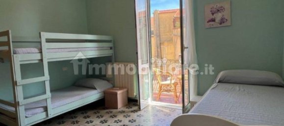 Apartamento de 2 dormitorios en Finale Ligure, Italy No. 316438 3