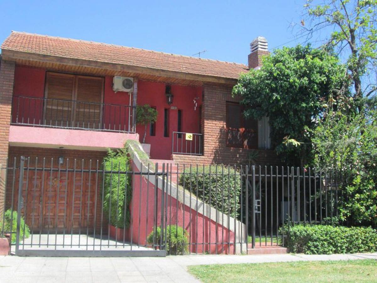 4 bedrooms House in Bermudez, Argentina No. 2631