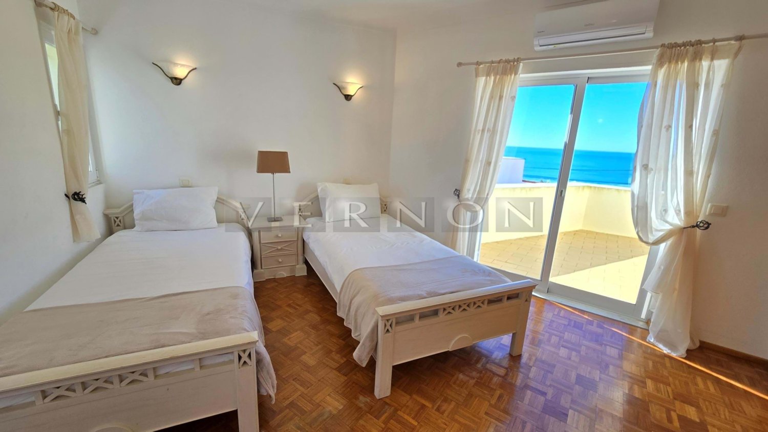 5 chambres Villa à Lagoa, Portugal No. 108649