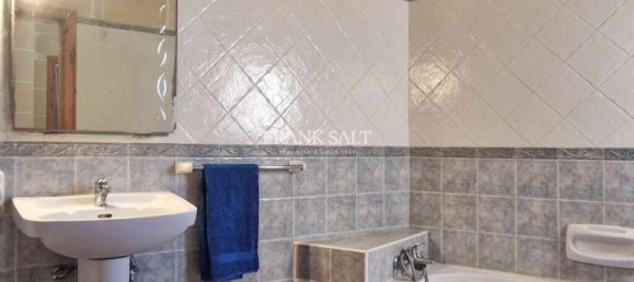 3 bedrooms Apartment in Xaghra, Malta No. 11674 9