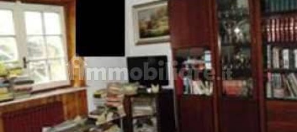 5 bedrooms Building in Colverde, Italy No. 310244 4