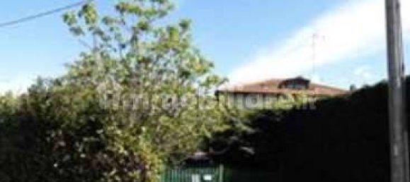 5 bedrooms Building in Colverde, Italy No. 310244 2