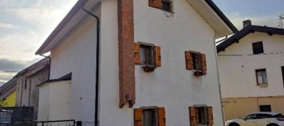 3 rooms Apartment in Alpago, Italy No. 294331 6