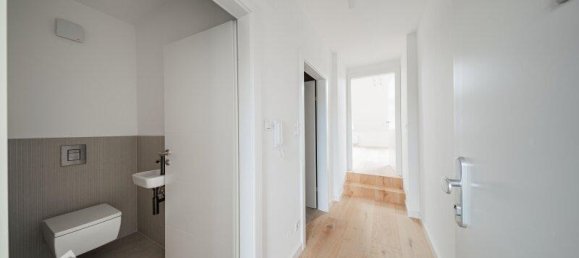 2 rooms Duplex in Wieden, Austria No. 214756 8