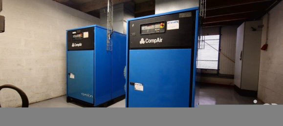 Gewerbliche Immobilie in Guarbecque, France 894m², Nr. 237373 17