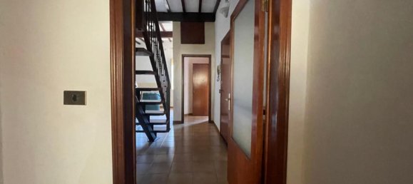 4 rooms Apartment in Poggibonsi, Italy No. 152371 8