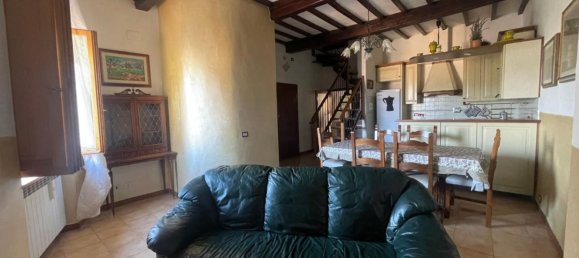 4 rooms Apartment in Poggibonsi, Italy No. 152371 2
