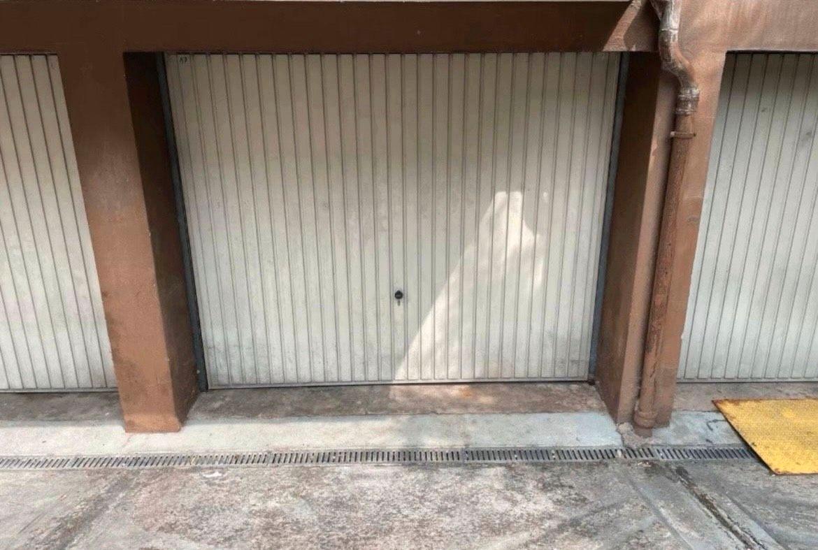 Estacionamento em Monchengladbach, Germany N.º 261637