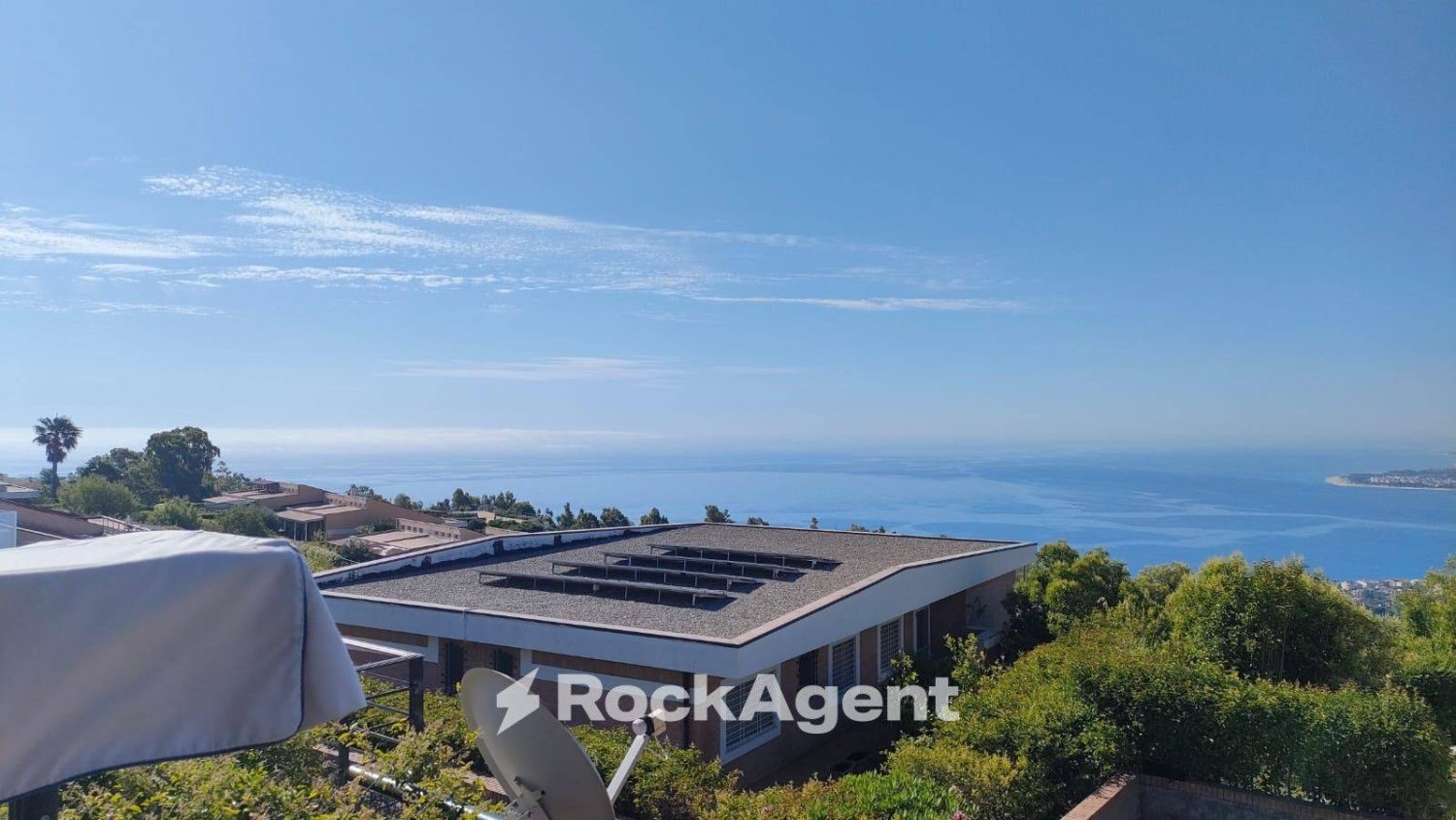 2 bedrooms Villa in Stalettì, Italy No. 291278