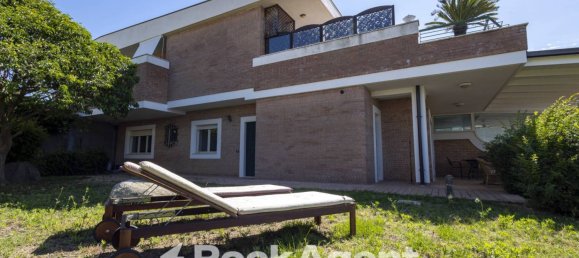 2 bedrooms Villa in Stalettì, Italy No. 291278 16