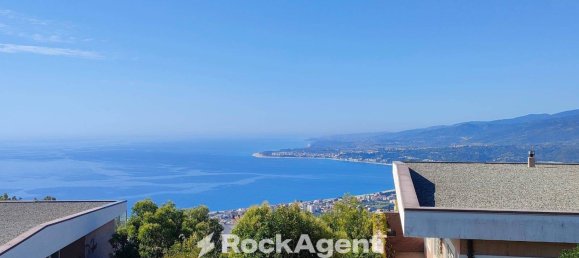 2 bedrooms Villa in Stalettì, Italy No. 291278 12