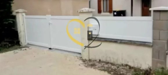 3 chambres Maison à Vasselay, France No. 323930 5