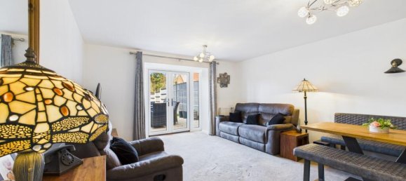 2 bedrooms House in Bordon, United Kingdom No. 13821 5