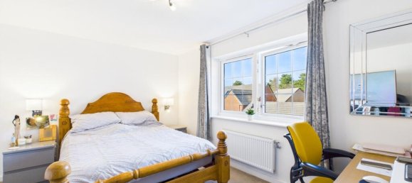 2 bedrooms House in Bordon, United Kingdom No. 13821 12