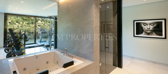 5 Schlafzimmer Villa in El Madronal, Spain, Nr. 31213 14