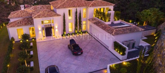 5 Schlafzimmer Villa in El Madronal, Spain, Nr. 31213 19