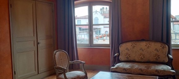 Apartamento de 5 dormitorios en Issoire, France No. 317163 2