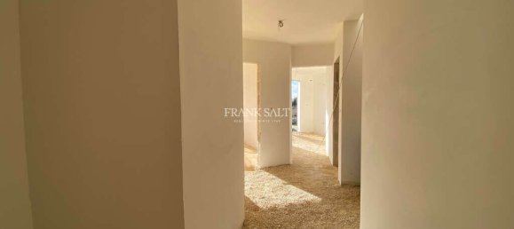 2 غرف نوم بانتهاوس في Lija, Malta رقم 1603 3