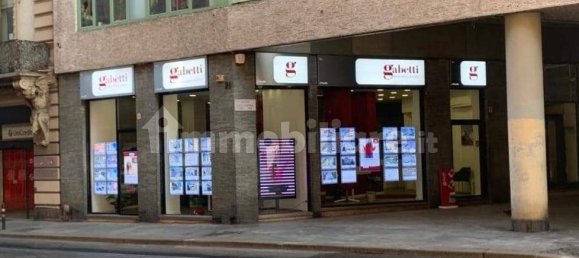 2 bedrooms Apartment in Turin, Italy No. 60819 12