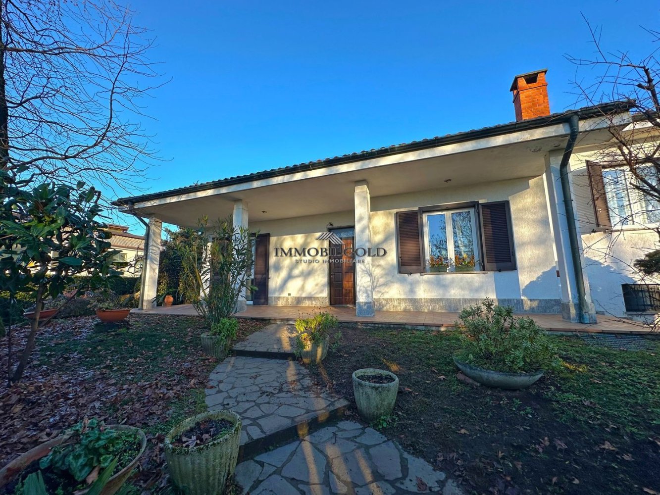 5 rooms Villa in Albairate, Italy No. 84395