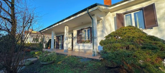 5 rooms Villa in Albairate, Italy No. 84395 2