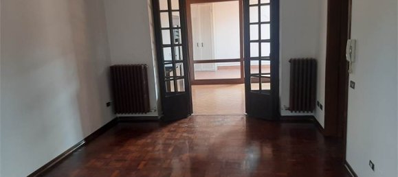 3 rooms House in Busto Garolfo, Italy No. 363315 7