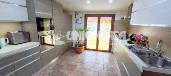 4 غرف نوم فيلا في Solbiate con Cagno, Italy رقم 270412 25