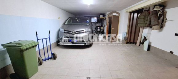 4 غرف نوم فيلا في Solbiate con Cagno, Italy رقم 270412 42