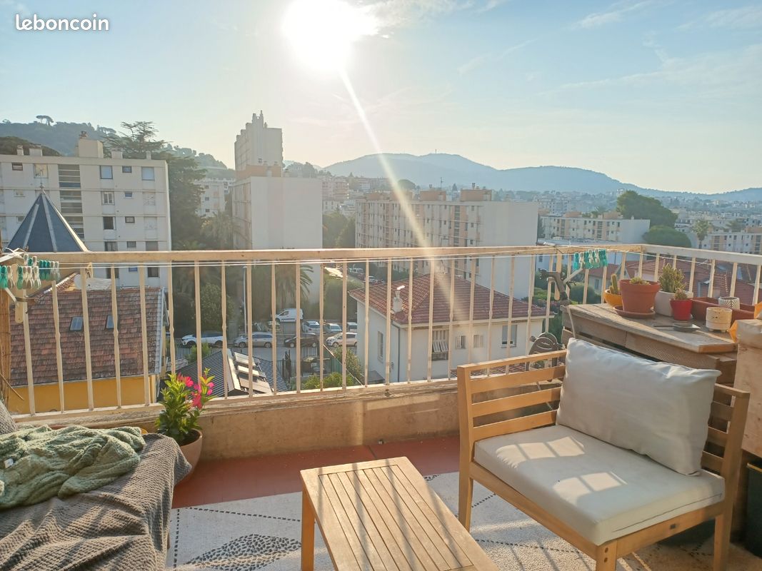 1 bedroom Office in Nice, France No. 332432