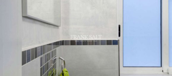 185m² Office in Pieta, Malta No. 12803 8