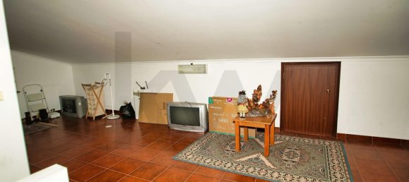 3 bedrooms House in Abrantes, Portugal No. 190239 11