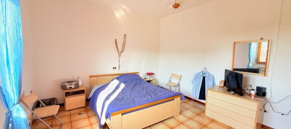4 rooms House in Argenta, Italy No. 100871 11