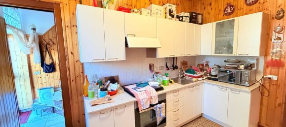 4 rooms House in Argenta, Italy No. 100871 7