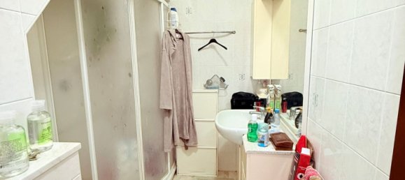 4 rooms House in Argenta, Italy No. 100871 9