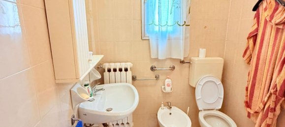 4 rooms House in Argenta, Italy No. 100871 15