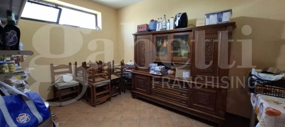 4 Schlafzimmer Villa in Sora, Italy, Nr. 289074 26