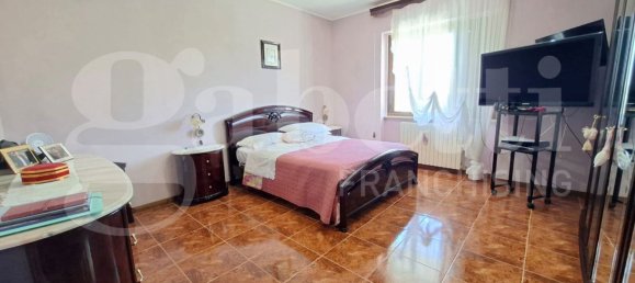 4 Schlafzimmer Villa in Sora, Italy, Nr. 289074 33