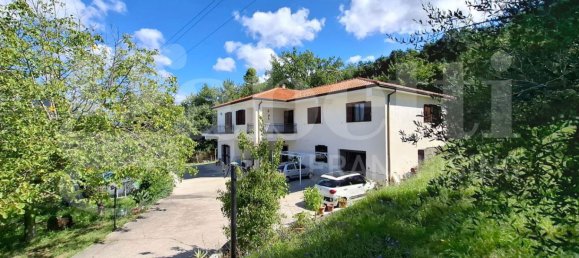 4 Schlafzimmer Villa in Sora, Italy, Nr. 289074 4