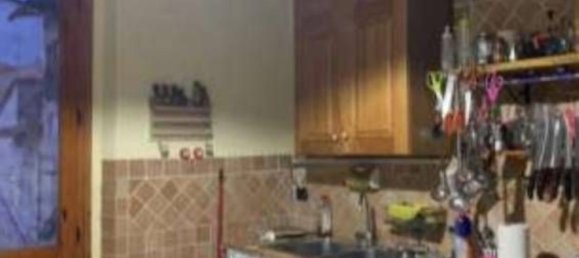 3 rooms Apartment in Capraia e Limite, Italy No. 40029 6